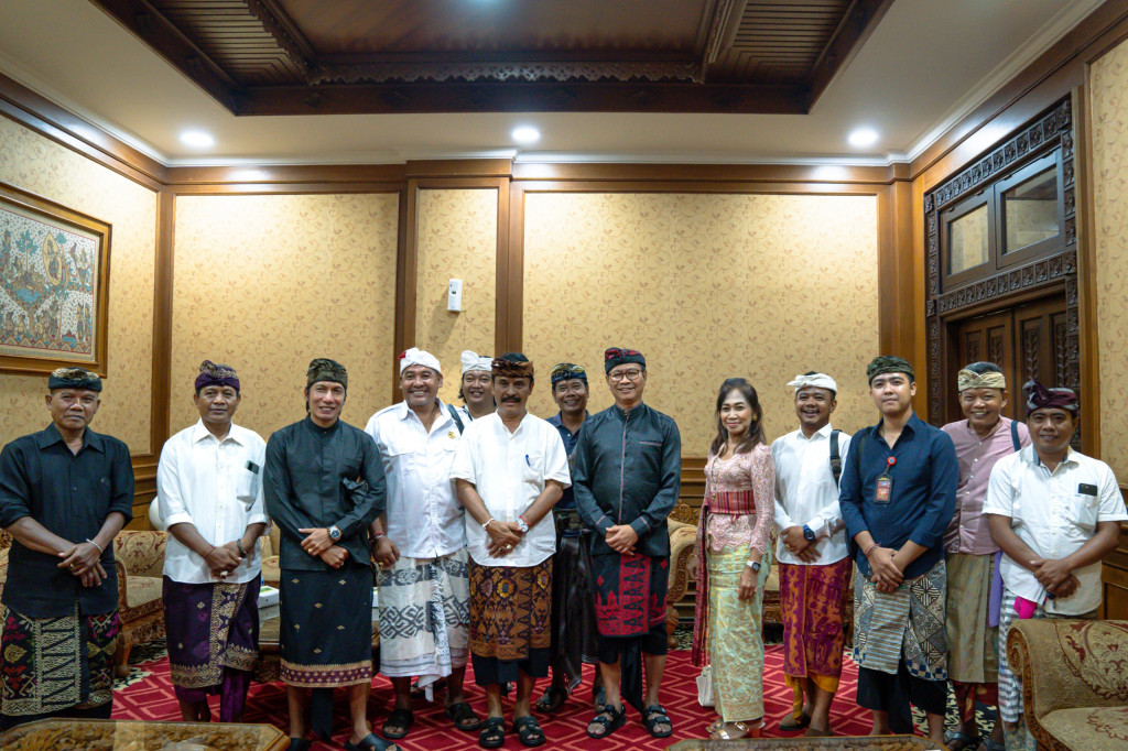 Audiensi Prajuru Pura Kawitan Pangeran Tangkas Kori Agung Pagan Denpasar